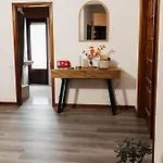 Aurega Vintage T4 By Lethes Legacy Ponte de Lima